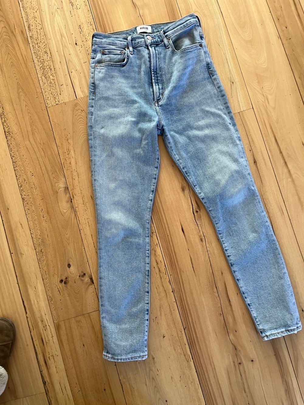 Agolde Light Blue ‘90s pinch waist jeans